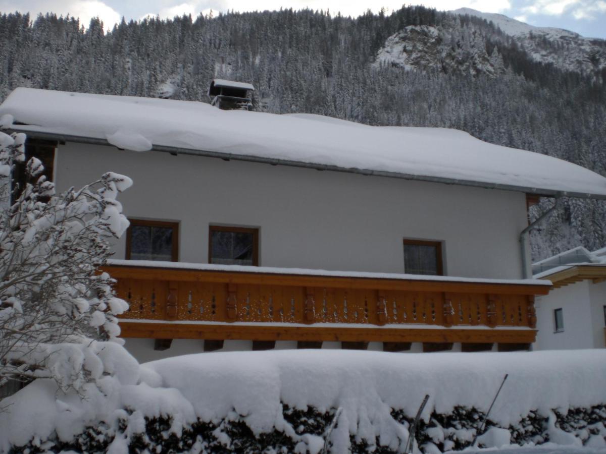 Apartmán Haus Praxmarer Kaunertal Exteriér fotografie